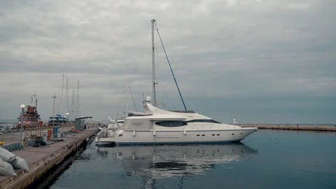 Beautiful white yachts, flight of seagulls and cormorants, sea noise and fresh. Stock Footage 106086355