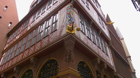 Beautifull corner Building Stockbeeldmateriaal 91099534