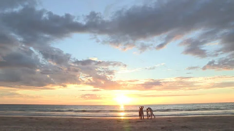 Beautifull Sunset on a beach Video stock 25916199