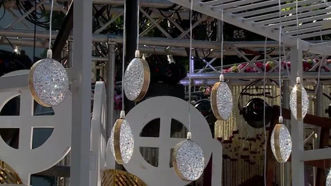 Beautifully Decorated Dish Counter Setup at a Traditional Indian Wedding Vídeo Stock 346389408