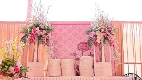 Beautifully Decorated Dish Counter Setup at a Traditional Indian Wedding Vídeo Stock 346389421