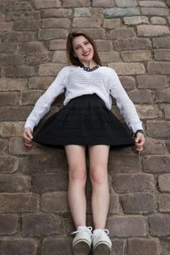 Beauty fashion model posing on city Foto stock