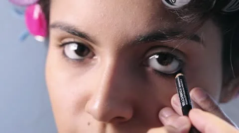 Beauty routine Stock Footage 20476422