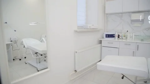 Beauty shop interior Stock-Footage 129136596
