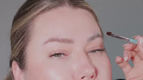 Beauty Tutorial Eyebrow Grooming Techniques You Can Use for a Flawless Look Stock Footage 317373541