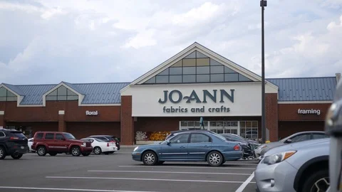 BEAVER PA - Circa September 30 2019 - Value City Furniture building logo Stock Footage 116823977
