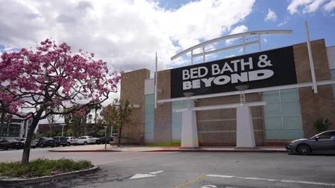 Bed, Bath and Beyond Pasadena exterior: bustling store entrance, vibrant sign Stock Footage 240353777