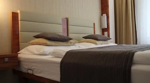 Bed in luxury hotel dormitory 스톡 동영상 62314167