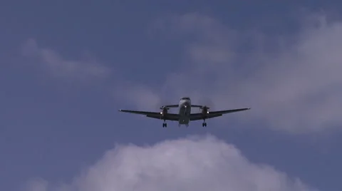 Beech 1900D landing Stock Footage 1033843