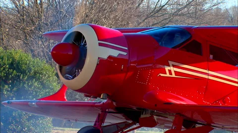 Beech Staggerwing Start Up Vídeos de archivo 62783300