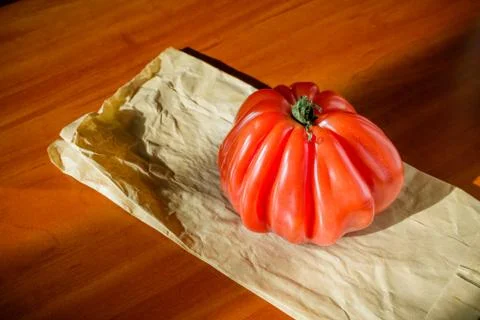 Beef Heart Tomato Stock-Fotos