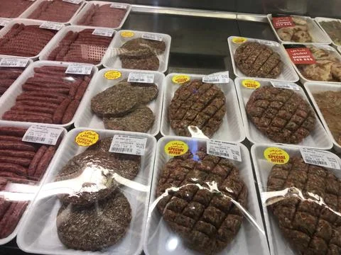 The beef minced in the stall Foto stock