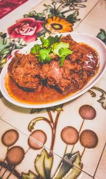 Beef Rendang.Tender beef shank slow-cooked to perfection with original Bumb.. Foto stock