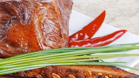 Beef served with vegetables Video stock 88920248