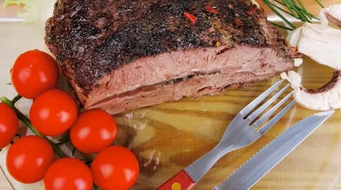 Beef on transparent plate with peppers Vídeos de archivo 48057879
