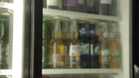 Beer-Apple ProRes 422 (LT) Stock-Footage 33131349