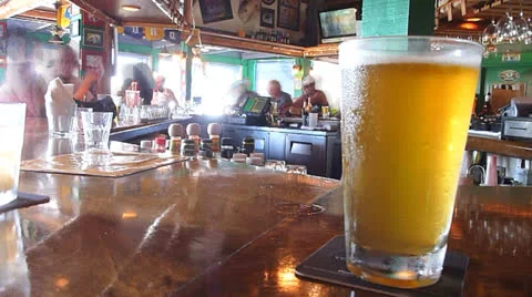 Beer Bar Timelapse Video stock 23740792