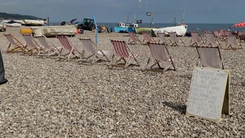 Beer beach deck chairs 库存影片 138056476