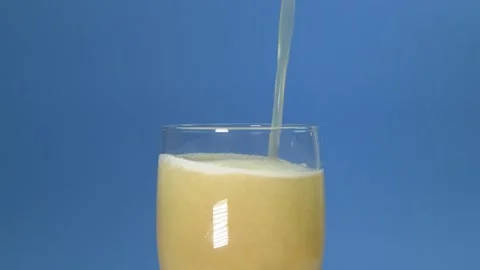 Beer  Blue Screen 1 動画素材 214848978