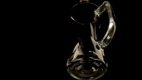 Beer with a bottom. Video stock 117097983