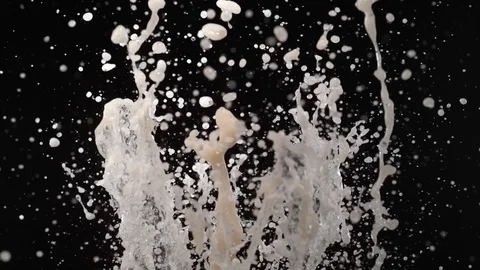 Beer bouncing and making splash. Slow Motion. Video stock 72860112