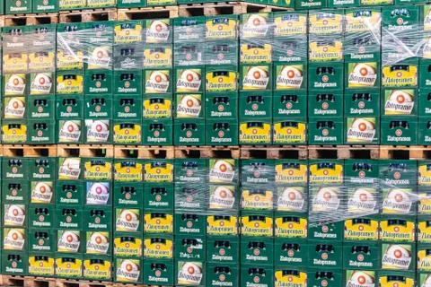 Beer crates Stock Photos