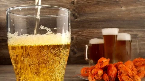 Beer with creyfish Video stock 117336722