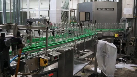 Beer factory interier Video stock 88696965