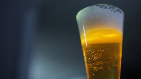 Beer Into The Glass 스톡 동영상 123252064