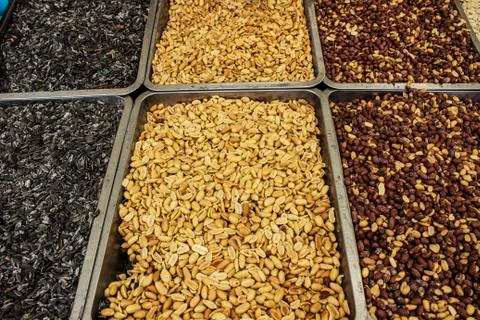 Beer nuts for the game Stock-Fotos