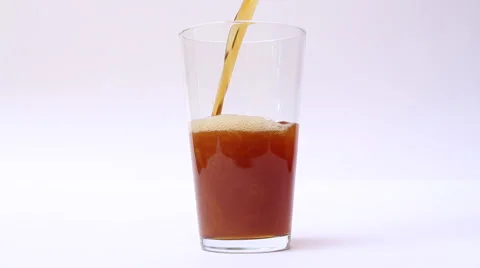 Beer Pour With White Background 库存影片 52181160