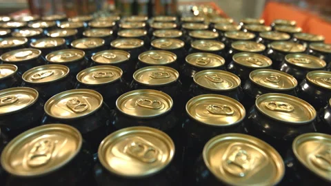 Beer in supermarket. Видео 100716496