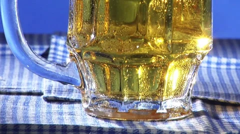 Beer in a tankard Stock-Footage 8570565