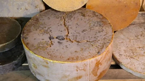 Beeswax. Products of beekeeping. Video stock 84497031