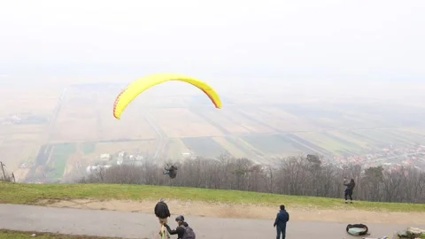 Beginning of paragliding, start to go fly Video stock 147969242
