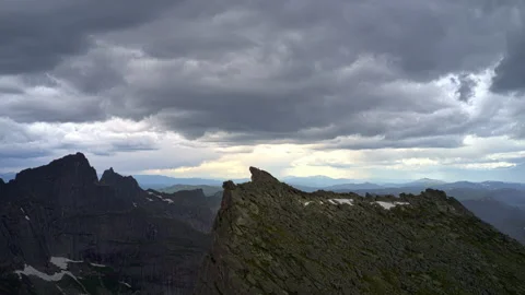 The beginning of a thunderstorm in the mountains. Stock Footage 169303463