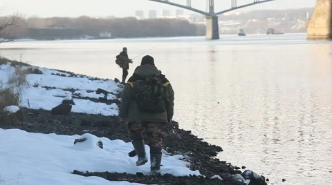 The beginning of winter. fishing on the river Video stock 48896710