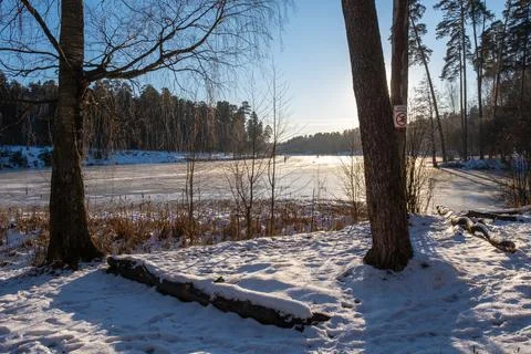 The beginning of winter on the Talka river in the city of Ivanovo on a Sunny Stock Photos