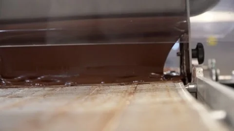 Behind the scenes of chocolate wrapping machine 스톡 동영상 238502273