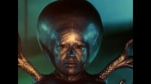 Behind The Scenes Of : Invaders From Mars Vidéo 85713992