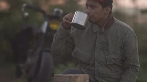 Behind The Scenes of a Vlog 스톡 동영상 243070223