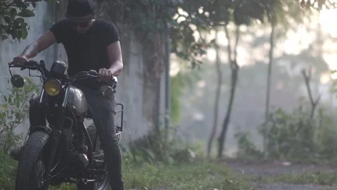 Behind The Scenes of a Vlog Video stock 243071712