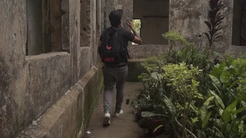 Behind The Scenes of a Vlog 스톡 동영상 243095372