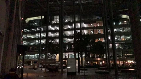 Behind Tower of London Video stock 220104463