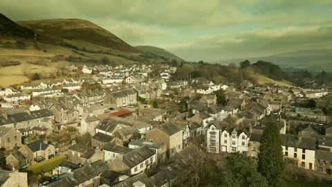 Behold the dramatic allure of the rural Cumbrian countryside through captiv.. 動画素材 246006120
