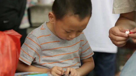 Beijing Boy 1 MCU 스톡 동영상 32207600