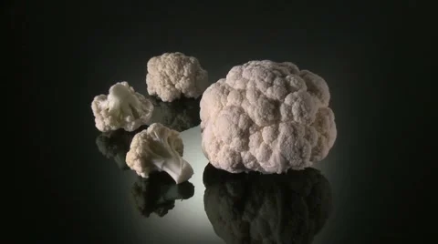  BEING PREPARED  ON A KITCHEN WORKTOPCAULIFLOWER 動画素材 59006677