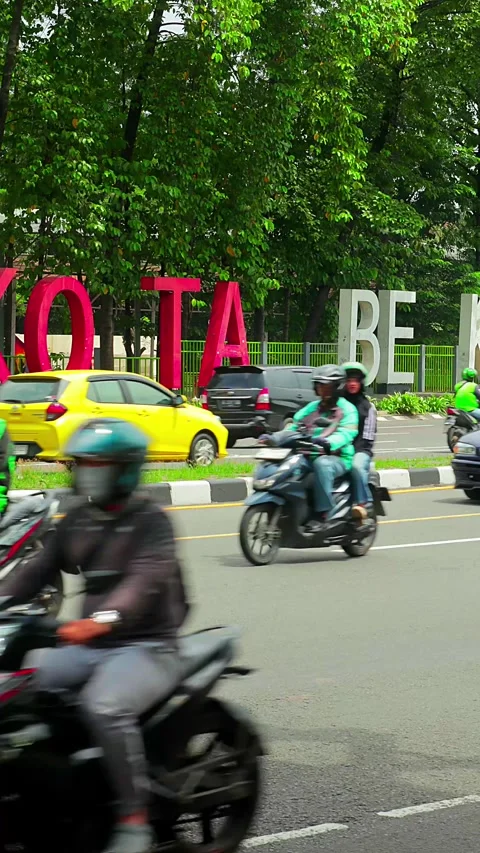 Bekasi Landmark (Potrait) Stock Footage 331628293