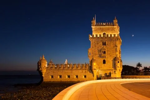 Belem tower - Torre de Belem at night in Lisbon, Portugal Stock-Fotos