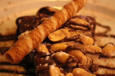 Belgian chocolate cake with peanuts Foto stock